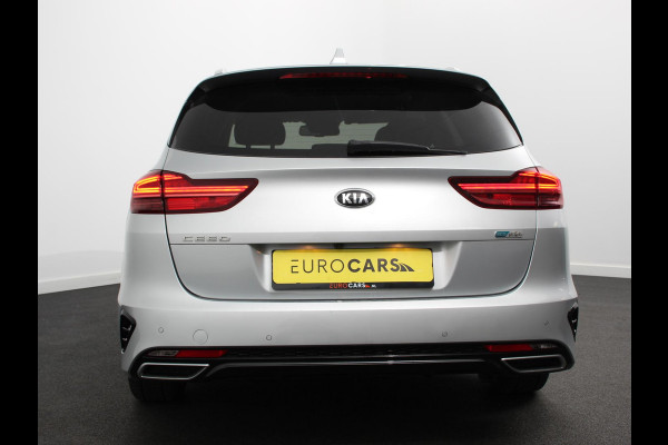 Kia Ceed Sportswagon 1.6 GDI PHEV DynamicLine Climate control Cruise control Adaptive Electrisch bedienbare achterklep Camera Lichtmetalen velgen Camera Navigatie Apple Carplay/ Android Auto Led