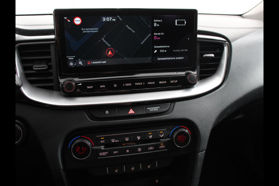 Kia Ceed Sportswagon 1.6 GDI PHEV DynamicLine Climate control Cruise control Adaptive Electrisch bedienbare achterklep Camera Lichtmetalen velgen Camera Navigatie Apple Carplay/ Android Auto Led