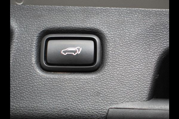 Kia Ceed Sportswagon 1.6 GDI PHEV DynamicLine Climate control Cruise control Adaptive Electrisch bedienbare achterklep Camera Lichtmetalen velgen Camera Navigatie Apple Carplay/ Android Auto Led