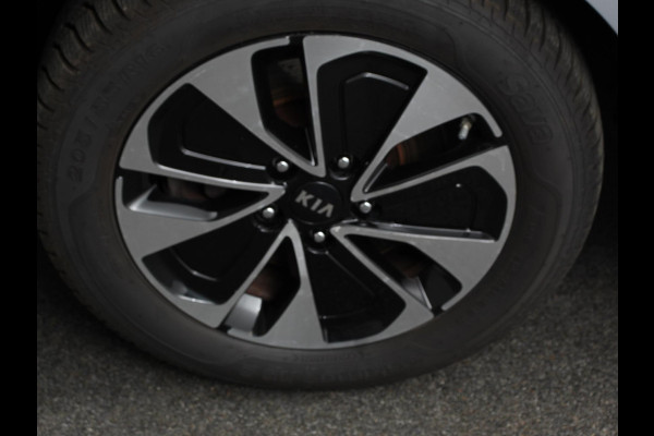 Kia Ceed Sportswagon 1.6 GDI PHEV DynamicLine Climate control Cruise control Adaptive Electrisch bedienbare achterklep Camera Lichtmetalen velgen Camera Navigatie Apple Carplay/ Android Auto Led