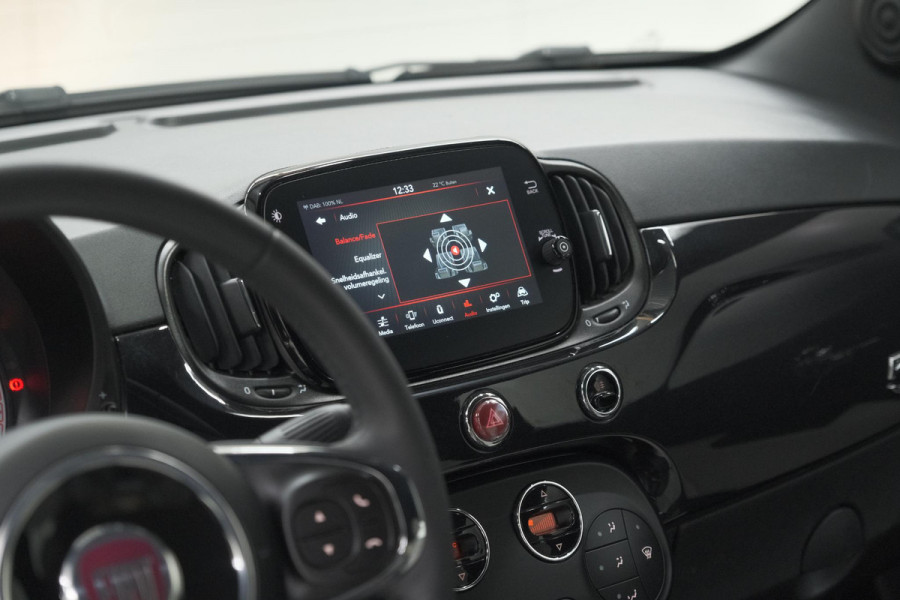 Fiat 500 1.0 Hybrid Dolcevita Apple Carplay | Parkeersensoren | Climate Control