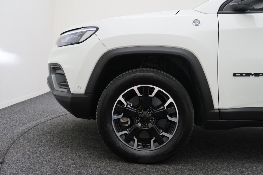 Jeep Compass 4xe 240 Plug-in Hybrid Electric Trailhawk Panoramadak, Leer, Camera, ACC, Apple Carplay, Keyless