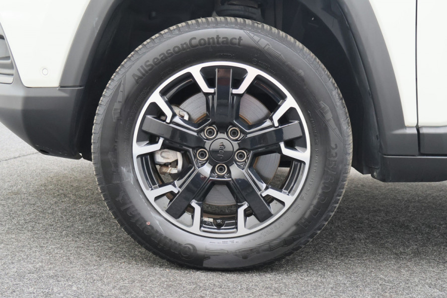 Jeep Compass 4xe 240 Plug-in Hybrid Electric Trailhawk Panoramadak, Leer, Camera, ACC, Apple Carplay, Keyless
