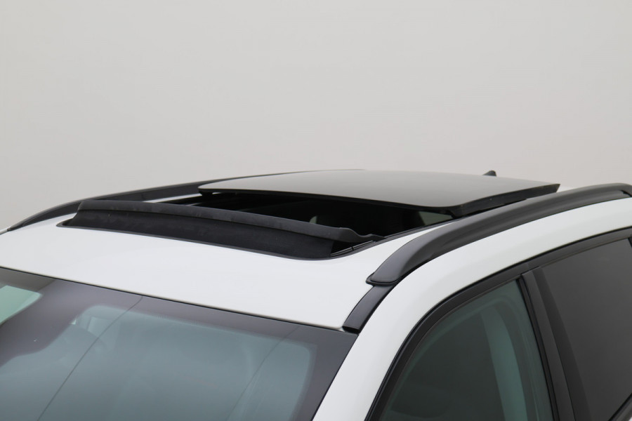 Jeep Compass 4xe 240 Plug-in Hybrid Electric Trailhawk Panoramadak, Leer, Camera, ACC, Apple Carplay, Keyless