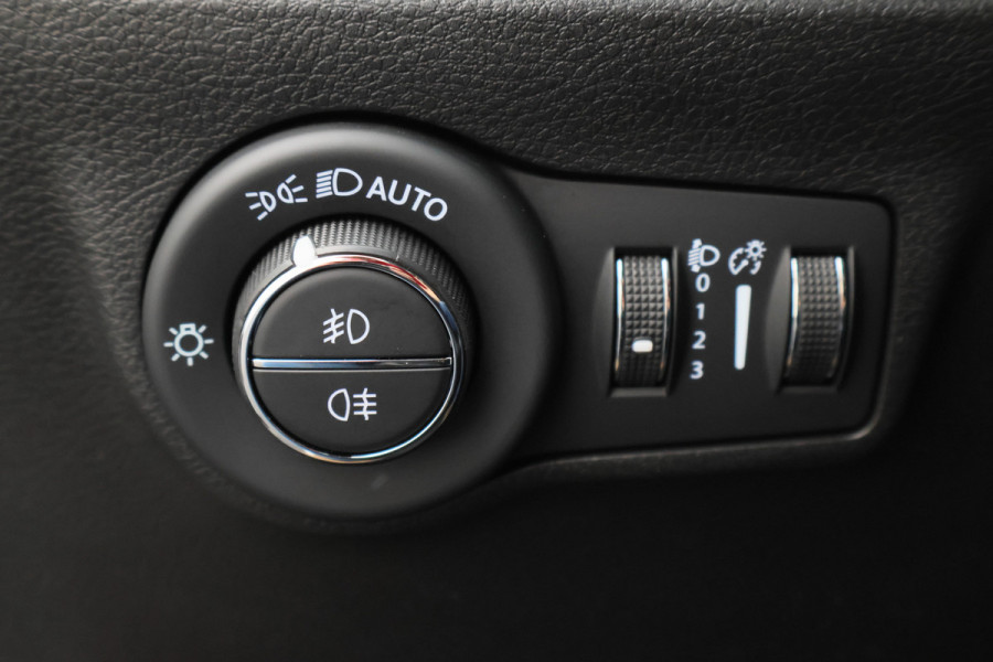 Jeep Compass 4xe 240 Plug-in Hybrid Electric Trailhawk Panoramadak, Leer, Camera, ACC, Apple Carplay, Keyless