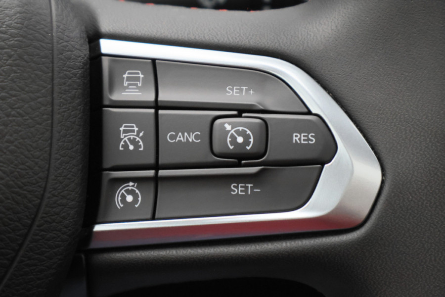 Jeep Compass 4xe 240 Plug-in Hybrid Electric Trailhawk Panoramadak, Leer, Camera, ACC, Apple Carplay, Keyless