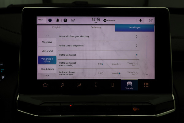 Jeep Compass 4xe 240 Plug-in Hybrid Electric Trailhawk Panoramadak, Leer, Camera, ACC, Apple Carplay, Keyless