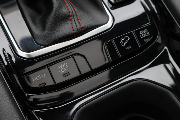 Jeep Compass 4xe 240 Plug-in Hybrid Electric Trailhawk Panoramadak, Leer, Camera, ACC, Apple Carplay, Keyless