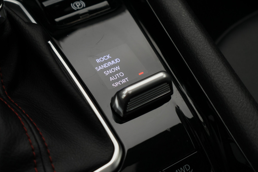 Jeep Compass 4xe 240 Plug-in Hybrid Electric Trailhawk Panoramadak, Leer, Camera, ACC, Apple Carplay, Keyless