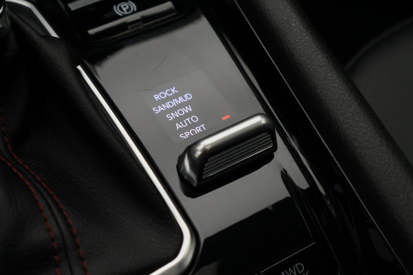 Jeep Compass 4xe 240 Plug-in Hybrid Electric Trailhawk Panoramadak, Leer, Camera, ACC, Apple Carplay, Keyless