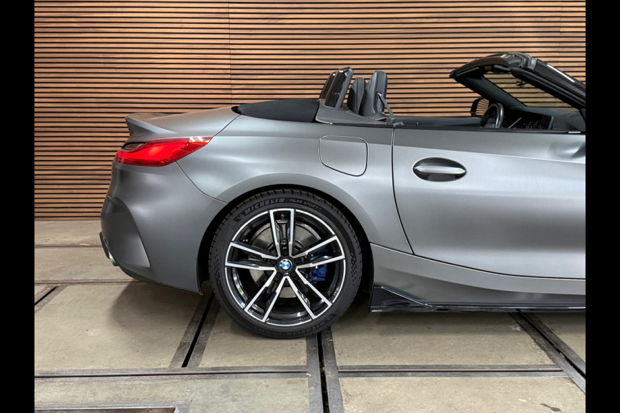 BMW Z4 Roadster SDrive30i High Ex. Edition | VOL! | M-Sport | Frozen Grey | H/K Sound | HUD | Adaptief M | Maxton| Leder/Alcantara
