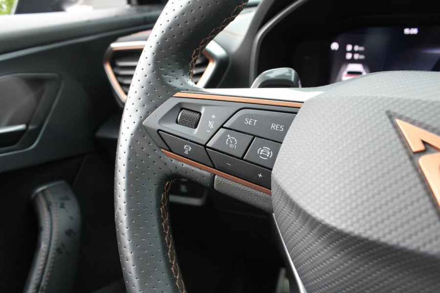 CUPRA Formentor 1.4 e-Hybrid VZ Performance | Stoelverwarming | Camera | Adaptive cruise control