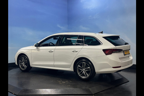 Škoda Octavia Combi 1.0 e-TSI Business Edition Plus Automaat | Navi | Clima | Cruise | Camera