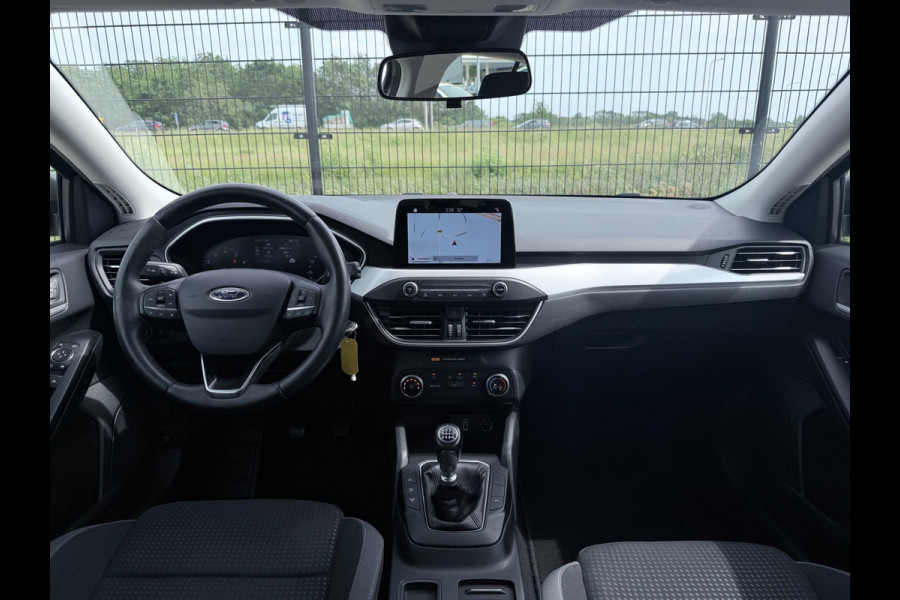 Ford FOCUS Wagon 1.0 EcoBoost Trend Edition Business | Carplay | Trekhaak | PDC |
