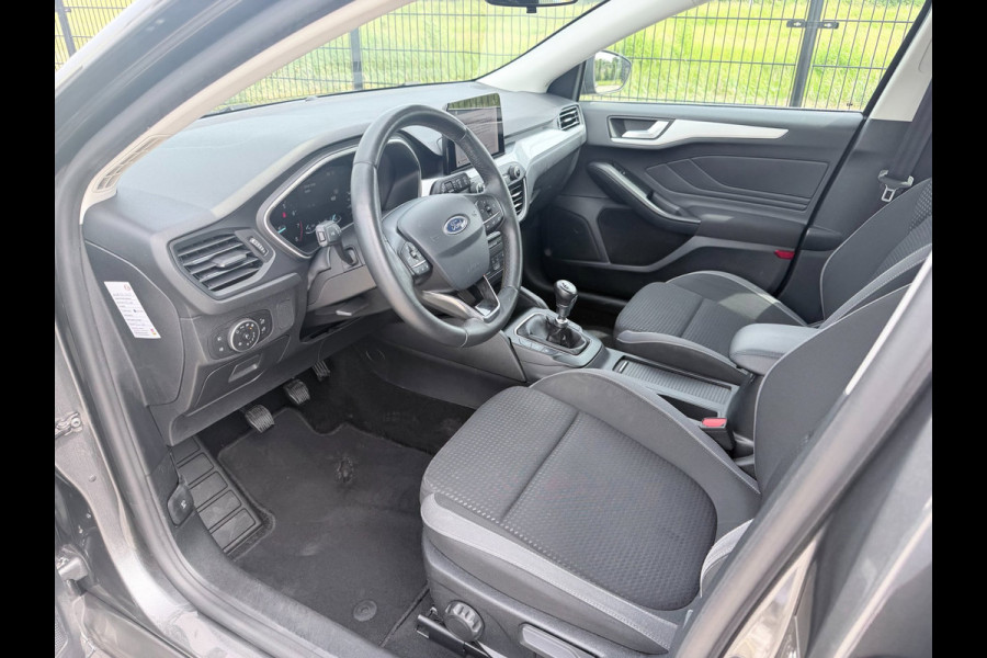 Ford FOCUS Wagon 1.0 EcoBoost Trend Edition Business | Carplay | Trekhaak | PDC |