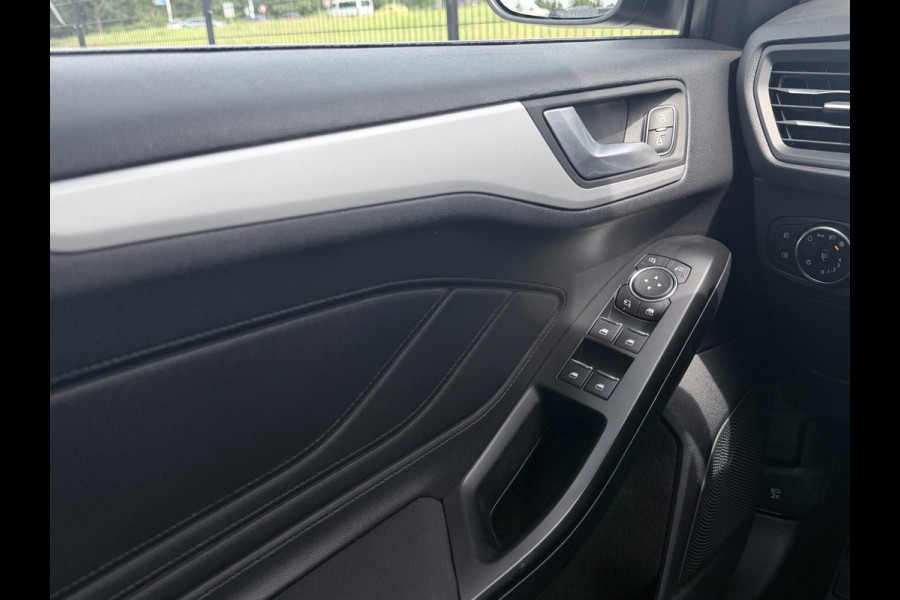 Ford FOCUS Wagon 1.0 EcoBoost Trend Edition Business | Carplay | Trekhaak | PDC |
