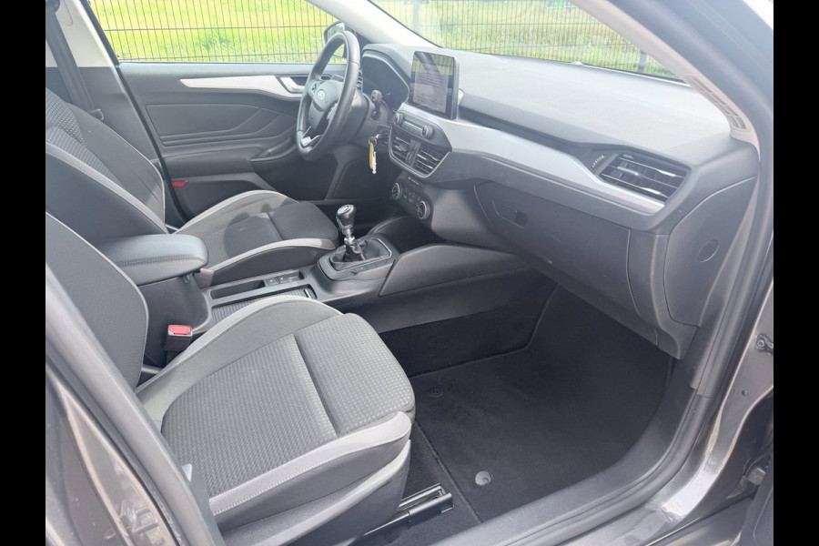 Ford FOCUS Wagon 1.0 EcoBoost Trend Edition Business | Carplay | Trekhaak | PDC |