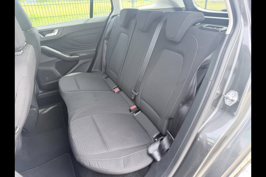 Ford FOCUS Wagon 1.0 EcoBoost Trend Edition Business | Carplay | Trekhaak | PDC |