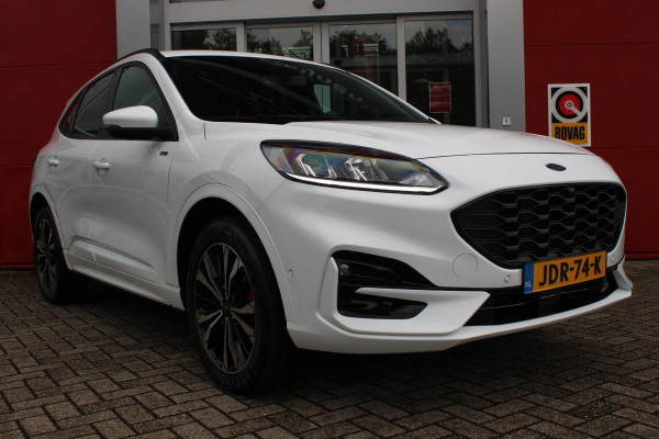 Ford Kuga 2.5 PHEV 225PK ST-LINE X | ELEKTRISCH WEGKLAPBARE TREKHAAK | NAVIGATIE | WINTER PACK: VOORRUIT/STUUR/STOEL VERWARMING | ACHTERBANK VERWARMING | DODEHOEKDETECTIE | CAMERA VOOR + ACHTER | KEYLESS ENTRY/START | RODE REMKLAUWEN | ADAPTIVE CRUISE CONTROL | DAB+ RADIO | APPLE CARPLAY/ANDROID AUTO | 19" LICHTMETALEN VELGEN | PARKEERSENSOREN VOOR + ACHTER | AUTOMATISCH INPARKEREN | ELEKTRISCH BEDIENBARE ACHTERKLEP |