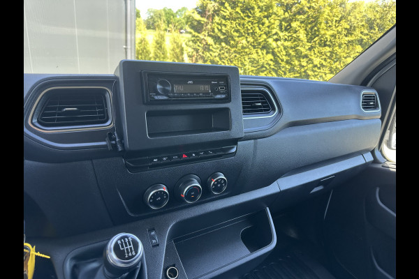Renault Master 2.3 dCi 150 PK / L2H2 / TREKHAAK / CAMERA / AIRCO / CRUISE / 2.500 KG AHG