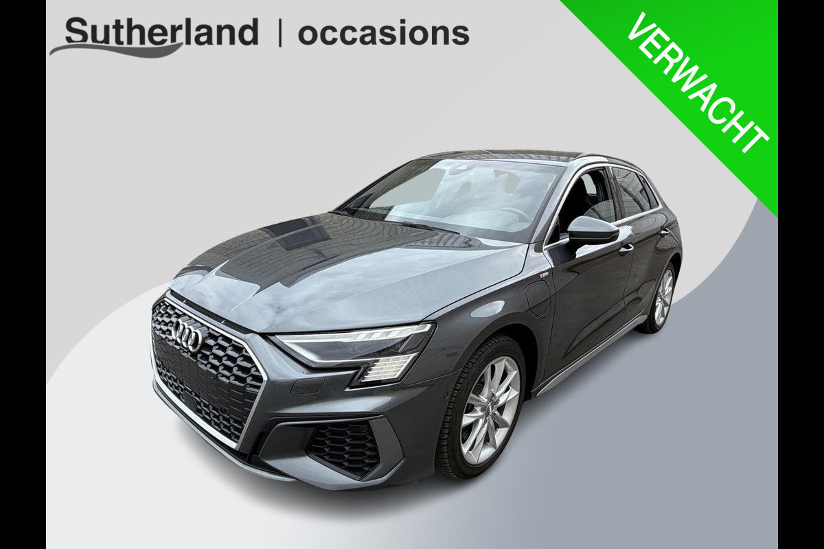 Audi A3 Sportback 40 TFSI S Line | Adaptive cruise control | Trekhaak afneembaar | Lederen bekleding | Stoelverwarming | Camera | Elektrische achterklep | Dodehoeksensoren |