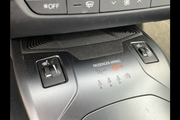 Toyota Avensis Touring Sports 1.8 VVT-i SkyView Limited Automaat Trekhaak Stoelverw Camera Dealer-Onderhouden!