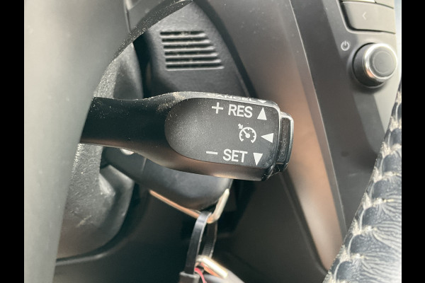 Toyota Avensis Touring Sports 1.8 VVT-i SkyView Limited Automaat Trekhaak Stoelverw Camera Dealer-Onderhouden!