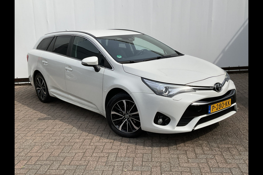 Toyota Avensis Touring Sports 1.8 VVT-i SkyView Limited Automaat Trekhaak Stoelverw Camera Dealer-Onderhouden!