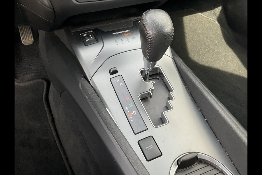 Toyota Avensis Touring Sports 1.8 VVT-i SkyView Limited Automaat Trekhaak Stoelverw Camera Dealer-Onderhouden!