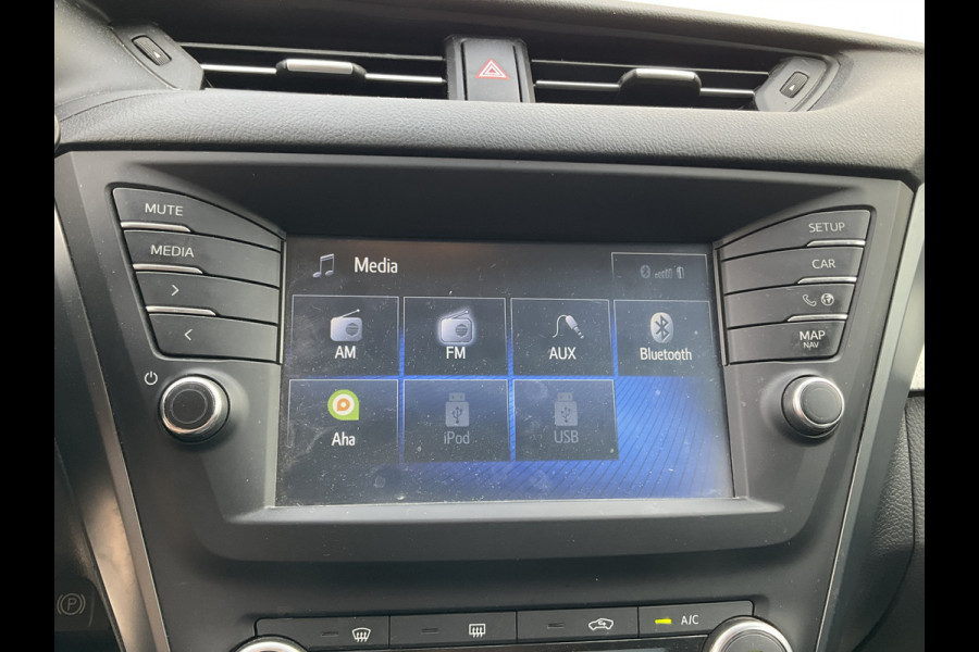 Toyota Avensis Touring Sports 1.8 VVT-i SkyView Limited Automaat Trekhaak Stoelverw Camera Dealer-Onderhouden!