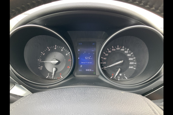 Toyota Avensis Touring Sports 1.8 VVT-i SkyView Limited Automaat Trekhaak Stoelverw Camera Dealer-Onderhouden!