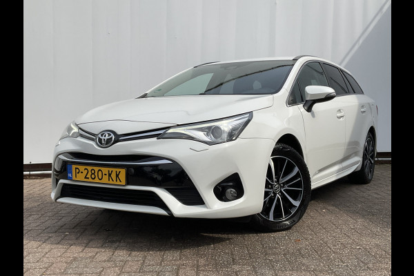 Toyota Avensis Touring Sports 1.8 VVT-i SkyView Limited Automaat Trekhaak Stoelverw Camera Dealer-Onderhouden!