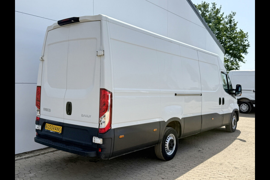 Iveco Daily 35S18 3.0 Automaat L4H2 LED Climate Control Cruise Control Camera