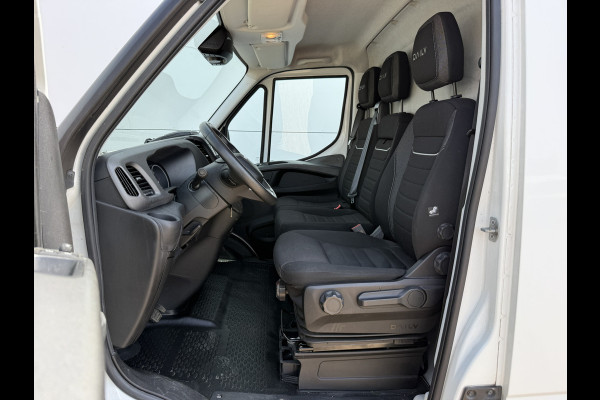 Iveco Daily 35S18 3.0 Automaat L4H2 LED Climate Control Cruise Control Camera