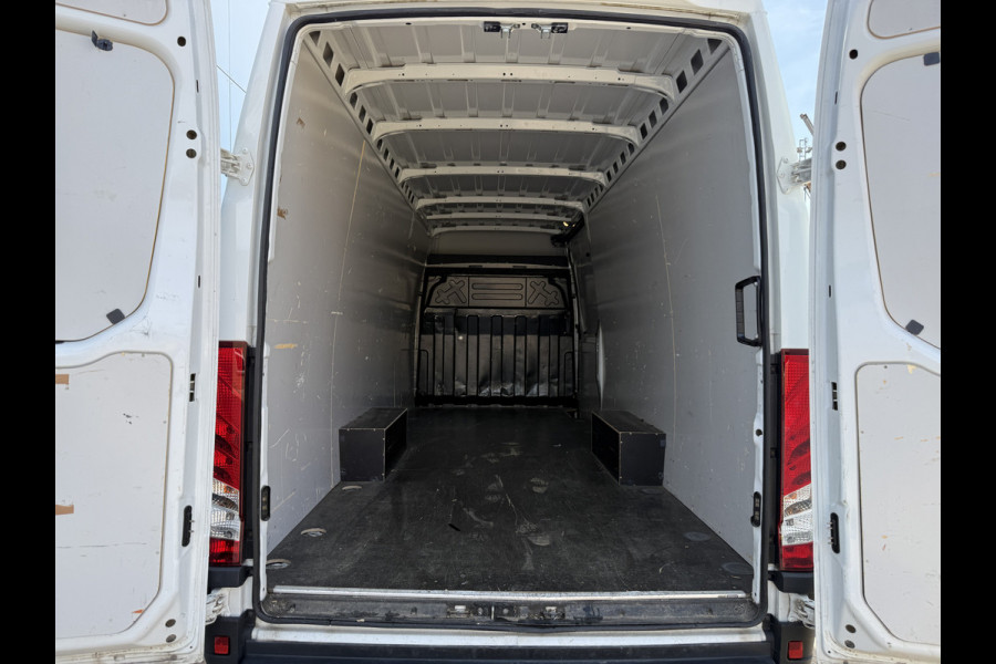 Iveco Daily 35S18 3.0 Automaat L4H2 LED Climate Control Cruise Control Camera