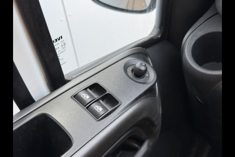 Iveco Daily 35S18 3.0 Automaat L4H2 LED Climate Control Cruise Control Camera