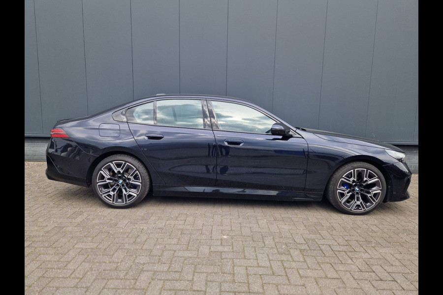 BMW 5 Serie 550e xDrive M Sport Package Pro