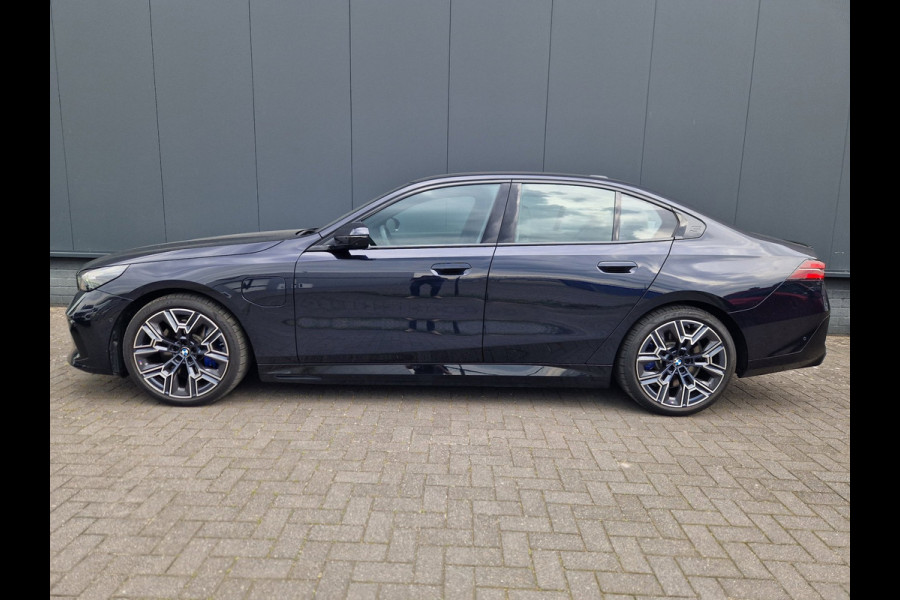 BMW 5 Serie 550e xDrive M Sport Package Pro