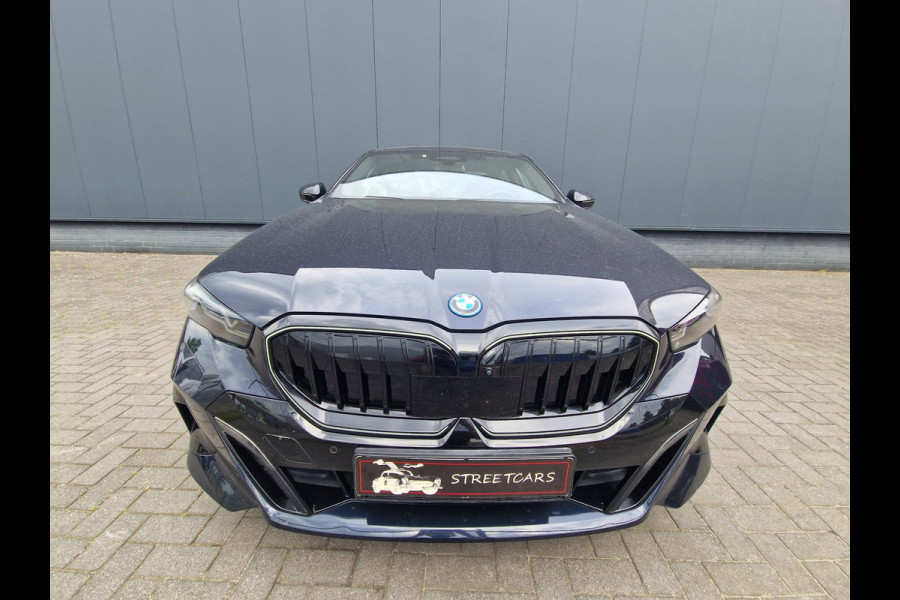 BMW 5 Serie 550e xDrive M Sport Package Pro