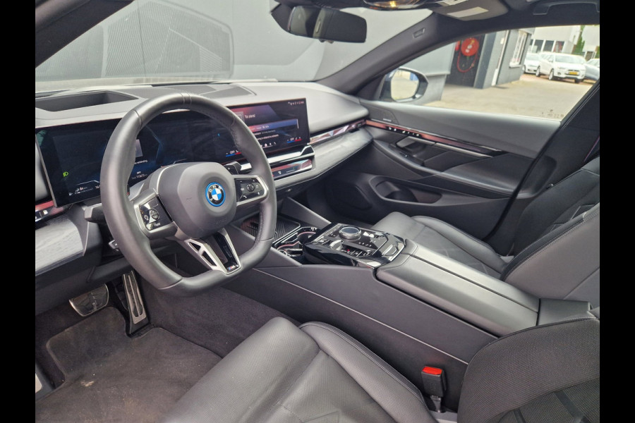 BMW 5 Serie 550e xDrive M Sport Package Pro