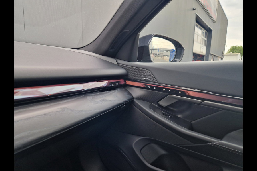 BMW 5 Serie 550e xDrive M Sport Package Pro