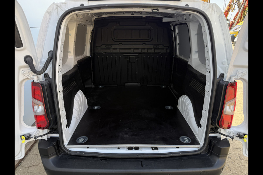 Toyota PROACE CITY 1.5 D 100PK Nieuw Model! L1 Climate Control Cruise Control Lane Assist Stoelverwarming Parkeersensoren
