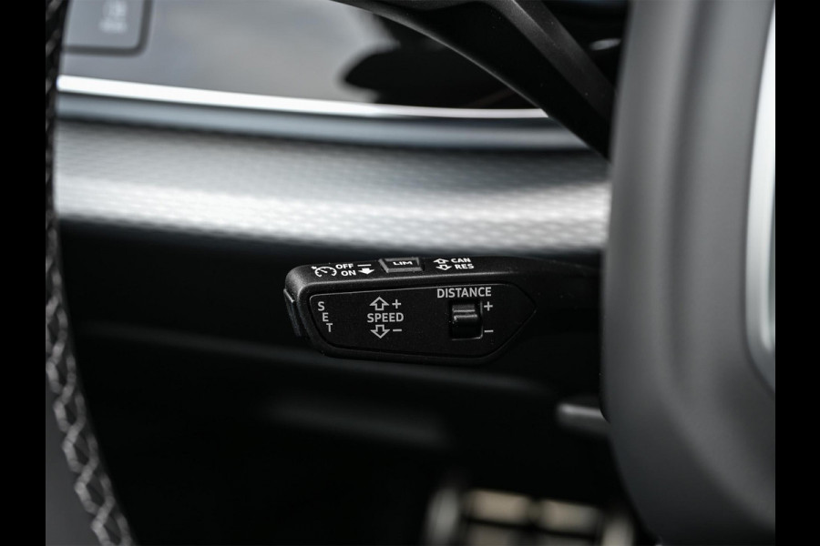 Audi Q8 55 TFSI e quattro Pro Line S | Panoramadak | 360 Camera | B&O | Head-up | Achterasbesturing | Luchtvering | Ambiance interieur | Soft close | Trekhaak | Stuurwiel verwarmd |