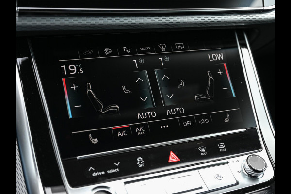 Audi Q8 55 TFSI e quattro Pro Line S | Panoramadak | 360 Camera | B&O | Head-up | Achterasbesturing | Luchtvering | Ambiance interieur | Soft close | Trekhaak | Stuurwiel verwarmd |