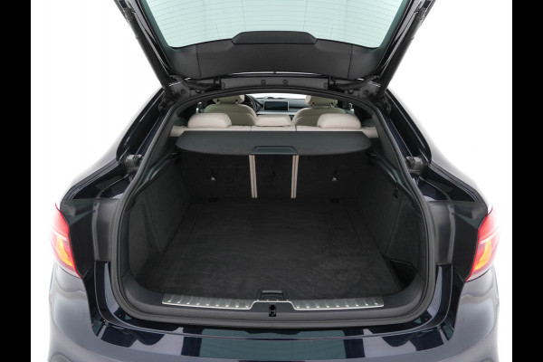 BMW X6 M50d Aut. *PANO |  LEATHER | FULL-LED | HARMAN/KARDON | DIGI-COCKPIT | CAMERA | MEMORY-PACK | HEATED-COMFORTSEATS | NAVI-FULLMAP | SHIFTPADDLES | HEAD-UP | PRIVACYGLASS | 20"ALU*