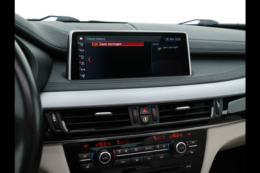BMW X6 M50d Aut. *PANO |  LEATHER | FULL-LED | HARMAN/KARDON | DIGI-COCKPIT | CAMERA | MEMORY-PACK | HEATED-COMFORTSEATS | NAVI-FULLMAP | SHIFTPADDLES | HEAD-UP | PRIVACYGLASS | 20"ALU*