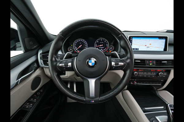 BMW X6 M50d Aut. *PANO |  LEATHER | FULL-LED | HARMAN/KARDON | DIGI-COCKPIT | CAMERA | MEMORY-PACK | HEATED-COMFORTSEATS | NAVI-FULLMAP | SHIFTPADDLES | HEAD-UP | PRIVACYGLASS | 20"ALU*