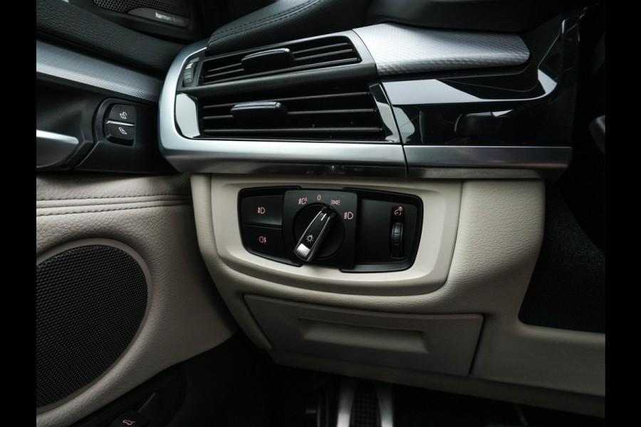 BMW X6 M50d Aut. *PANO |  LEATHER | FULL-LED | HARMAN/KARDON | DIGI-COCKPIT | CAMERA | MEMORY-PACK | HEATED-COMFORTSEATS | NAVI-FULLMAP | SHIFTPADDLES | HEAD-UP | PRIVACYGLASS | 20"ALU*