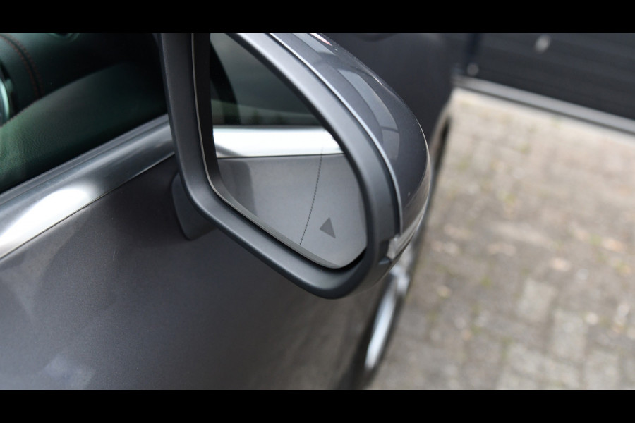 Mercedes-Benz CLA-Klasse 180 AMG-Line, Pano, Memory, 360, Ambient, Keyless!