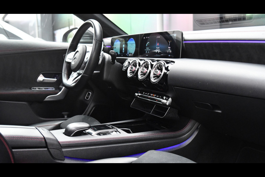 Mercedes-Benz CLA-Klasse 180 AMG-Line, Pano, Memory, 360, Ambient, Keyless!